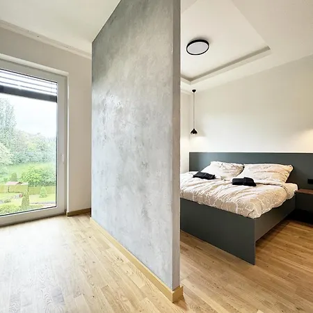 Strakosch Apartment