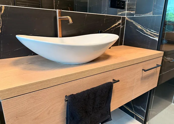 Strakosch Apartment *